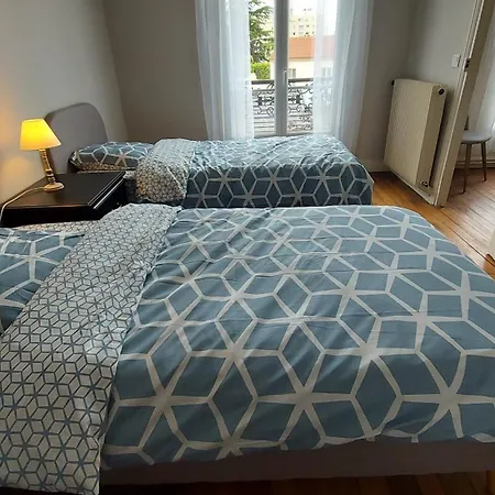 Colombes Apartment