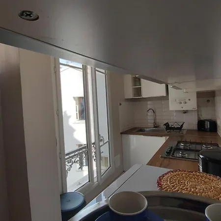 Colombes Apartment