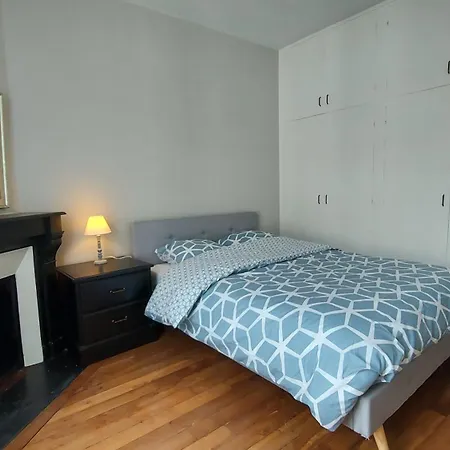 Colombes Apartment *